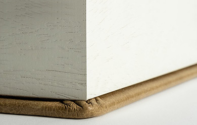 Aro de madera blanco